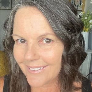 Meet your Posher, Bethany